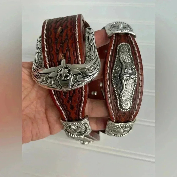 Tooled Scalloped Concho Western Leather‎ Belt - Chestnut 32” main image 14